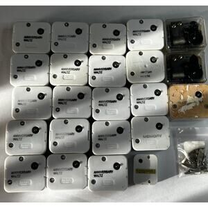 LG Assortment of Sanyko Winding Music Boxes for Craft Projects 23 Boxes 20 Stems